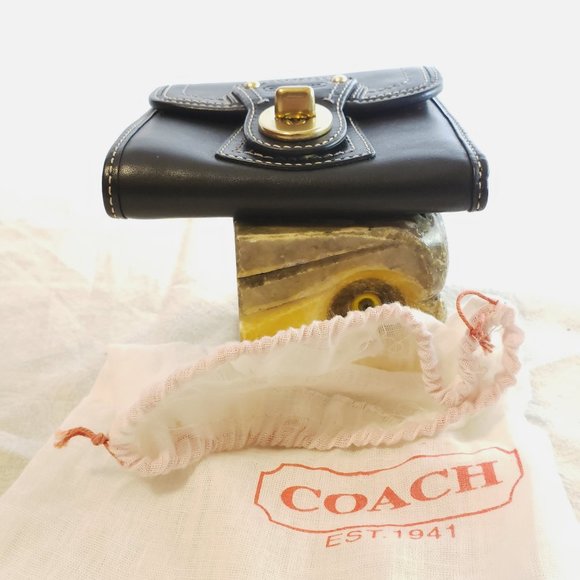 NEW Coach Black Smooth Leather Wallet - Picture 7 of 8